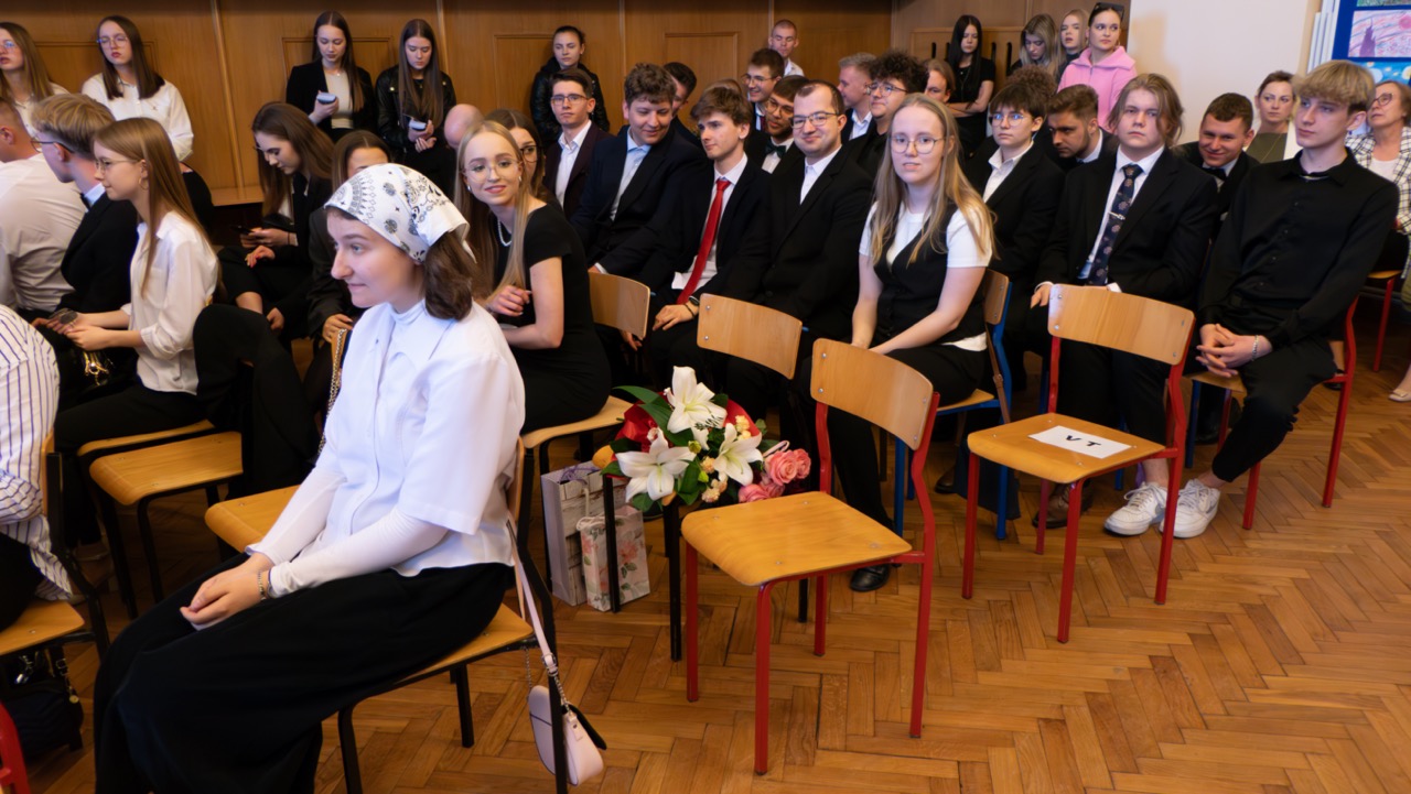 ZakończenieMatur-16 Duży