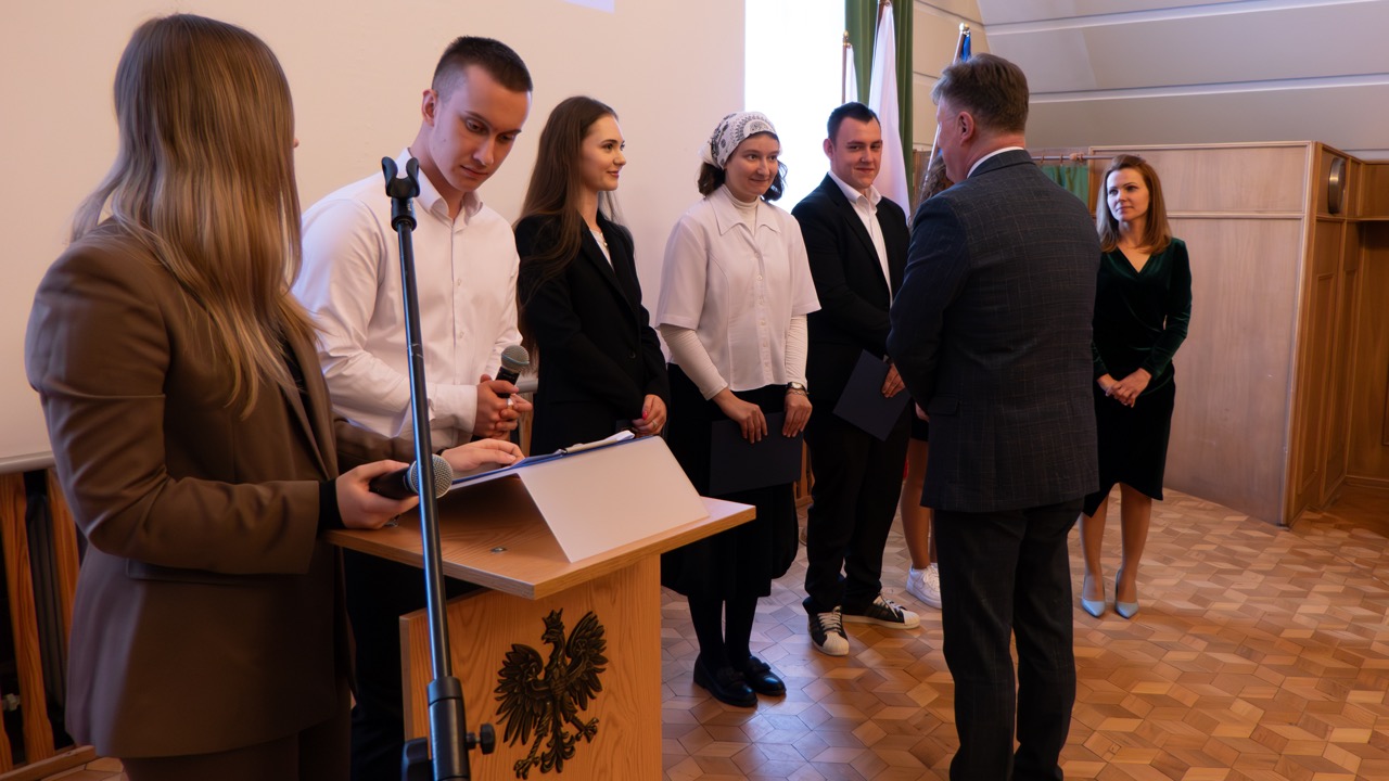 ZakończenieMatur-21 Duży