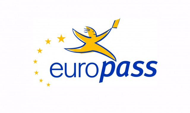 europass-logo-color804_auto_640x640