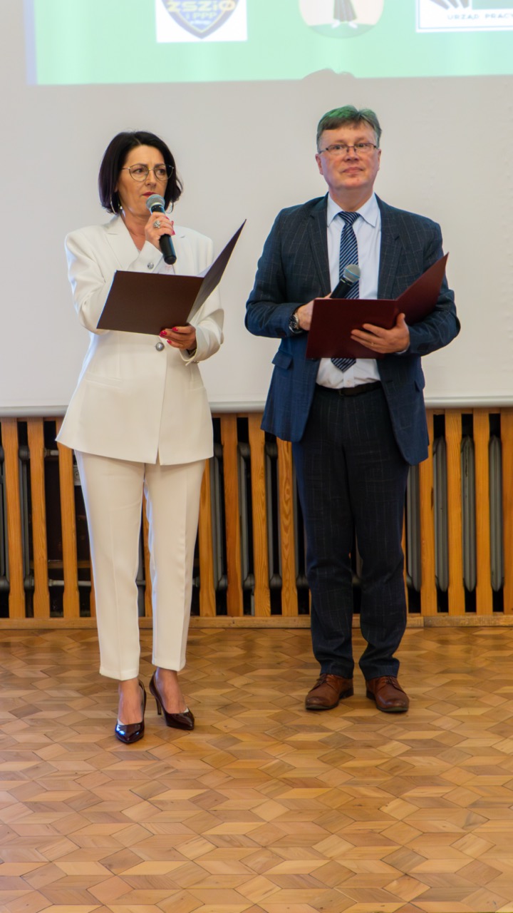 targi szkolne-11 Duży