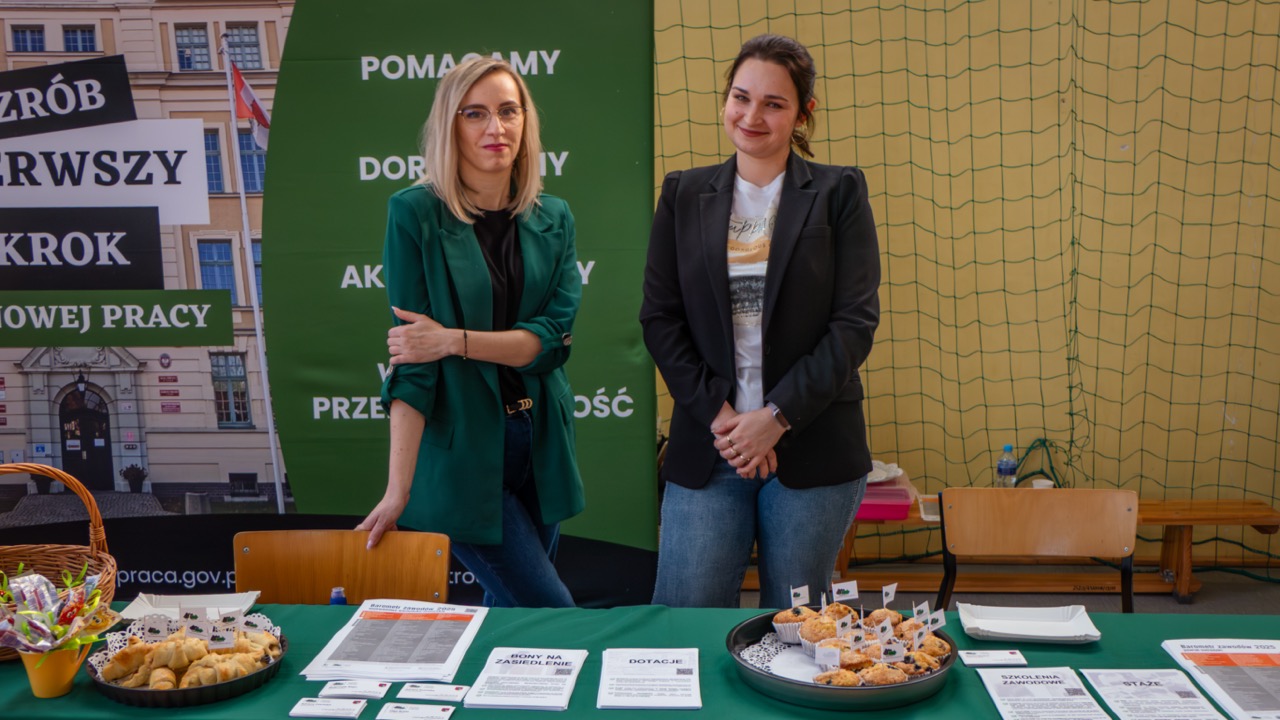 targi szkolne-24 Duży